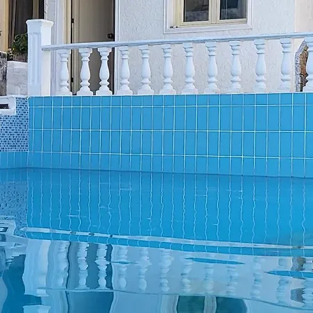 Sun Shine Senior Full View