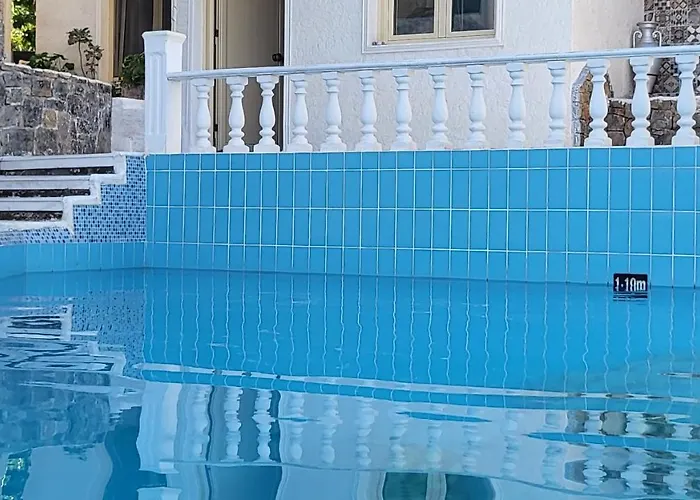 Sun Shine Senior Full View